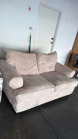 Living room sofas/ pick up today Tuesday