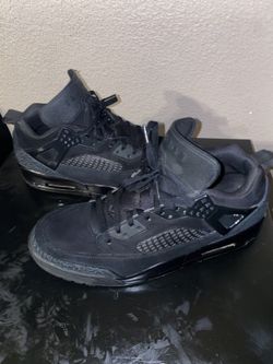 Jordan 4s Black Cat New