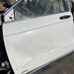 2007 Honda CRV LEFT FRONT DOOR