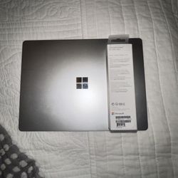 Computer Surface Laptop Go 2