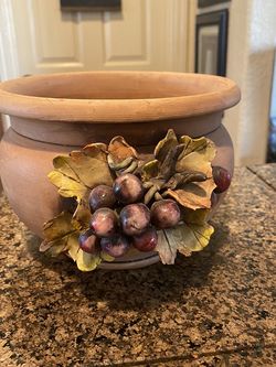 Cute Grape Pot