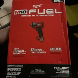 Milwaukee M1, 18/2 inch impact wrench fuel tool only