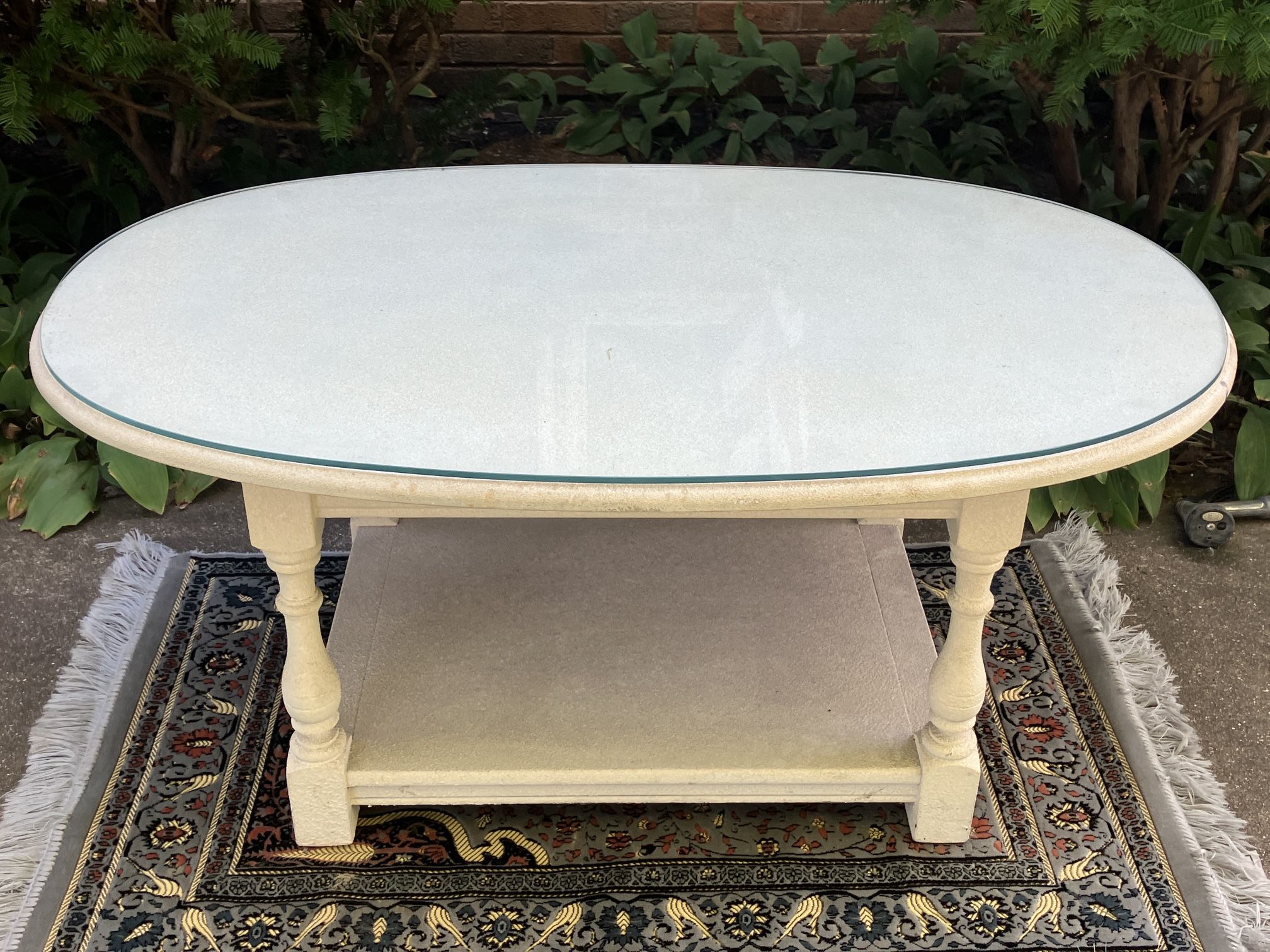 Oval Table w/Glass Top