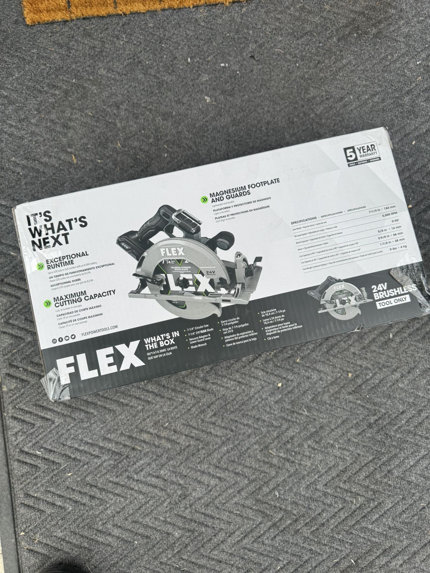 New flex 24-volt 7-1/4-in Brushless Cordless Circular saw
