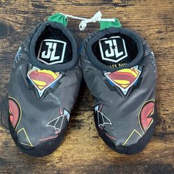 New Justice League Child Size Fits Most 3-5 yo Shoes just $3 xox