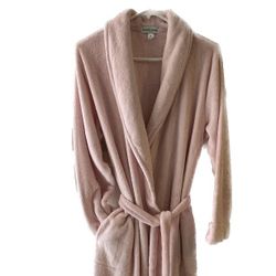 NEW w/out tag Miss Elaine, Pink Fluffy Fleece, Mid-calf Length Robe Women’s Size Medium  - (AVAILABLE if listed. Combine w/other items and save!)
