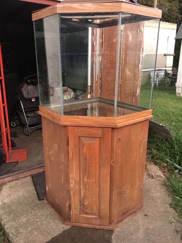 44 Gal Pentagon Aquarium Tank With Real Wood Base. For Sale In 