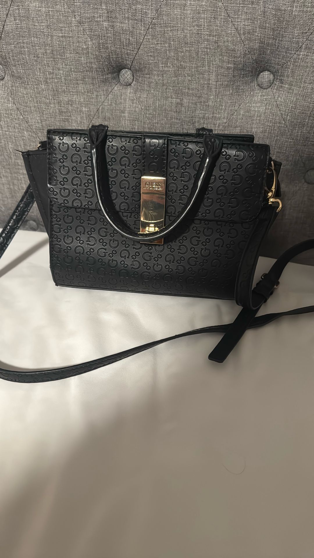 Guess Crossbody