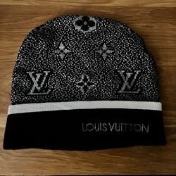 brand new lv beanie