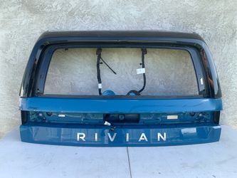 Rivian R1S Tail Gate Lift Gate