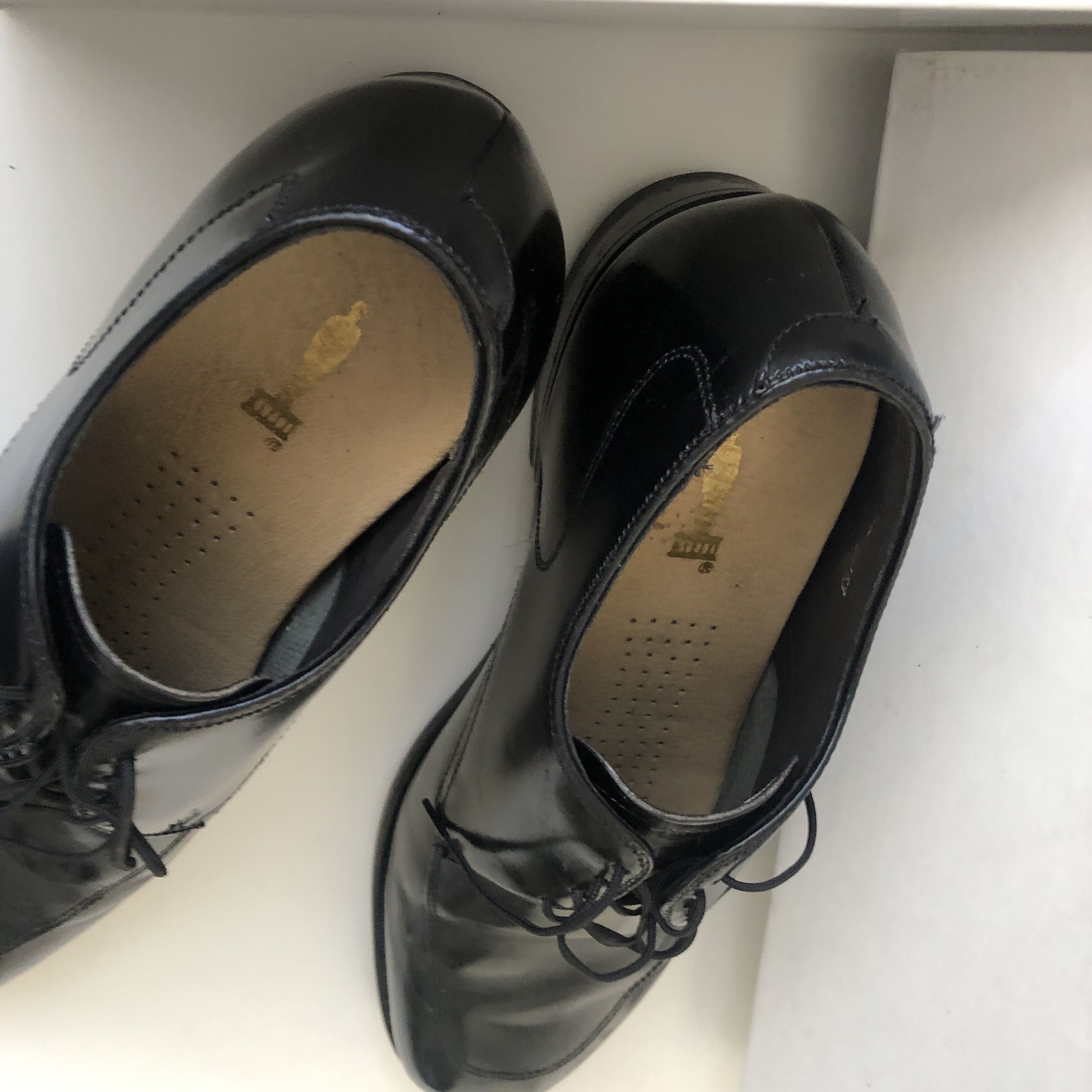 Biltrite Imperial wedge Dress Shoes Men’s Size US 9½ (3" elevation)