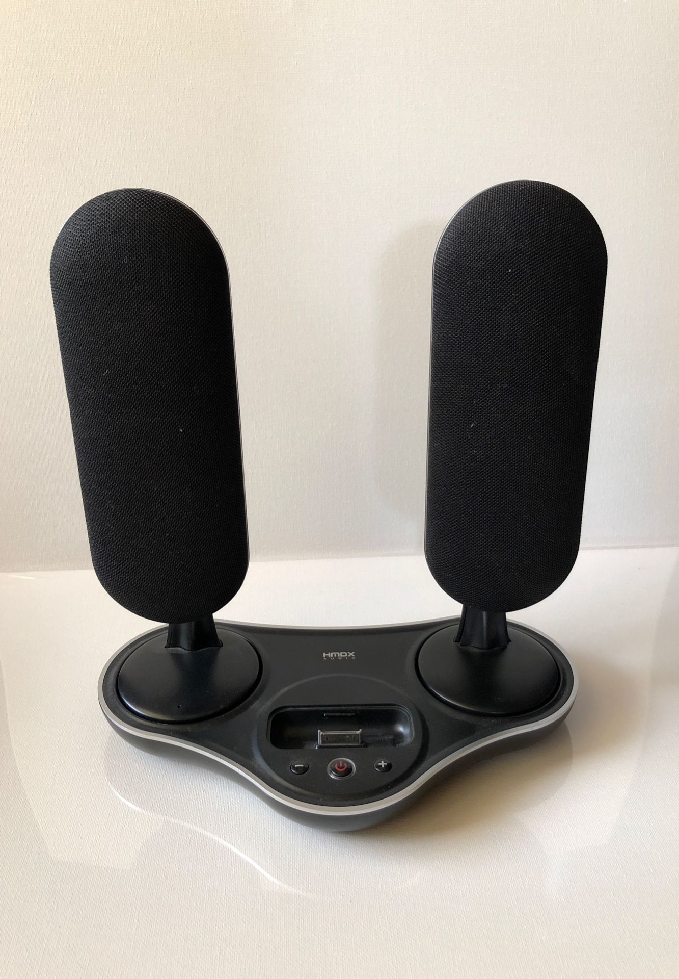 HMDX audio speaker system