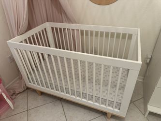 Crib With Mattress
