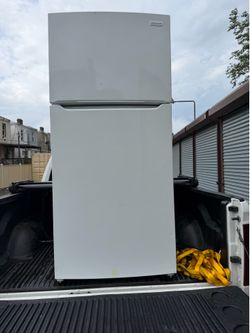 Frigidaire refrigerator