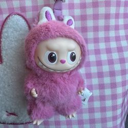 Mini Labubu 