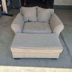 Love Seat/ Lounge Chair 