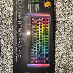 Keyboard Razer Blackwidow v4 Pro 75%