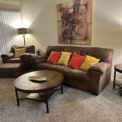 Used Furniture With Coffee Table And 2 Side Tables 