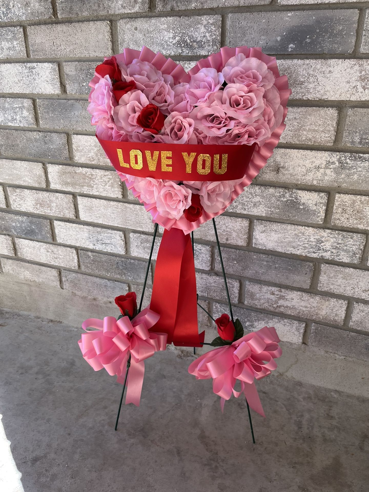 Funeral Sympathy Heart Flower Arrangement For Service Or Cemetery