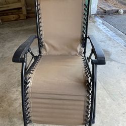 $5 Gravity Chair