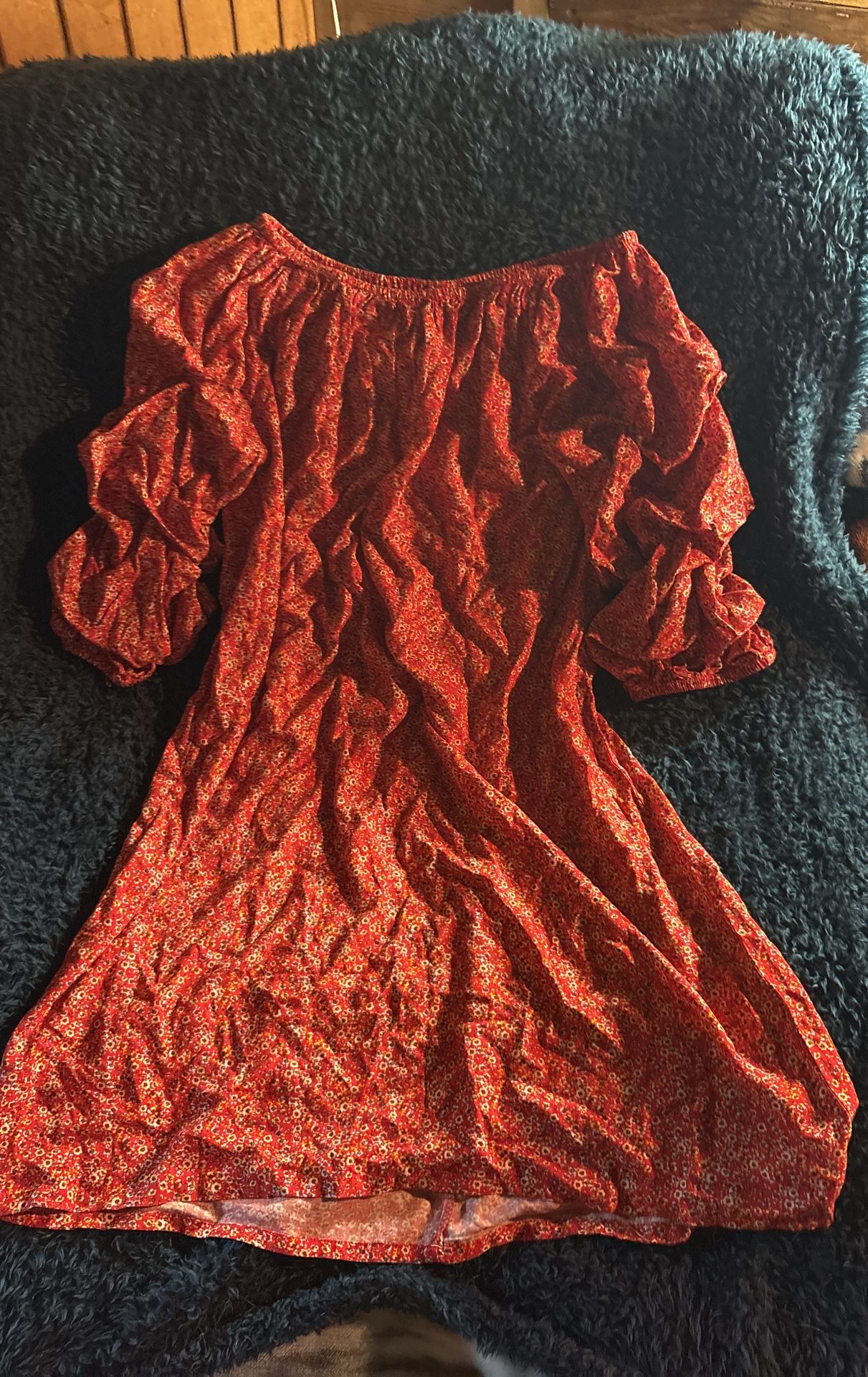 Ivy Street Flower Sunset Color Dress With Poofy Arms , Size Extra Large