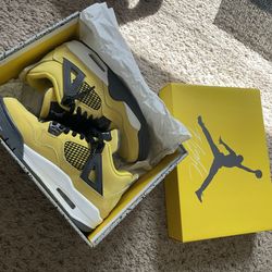 WMNS Air Jordan 12 Retro Mens 7.5