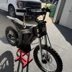 Tuttio Electric Dirt Bike