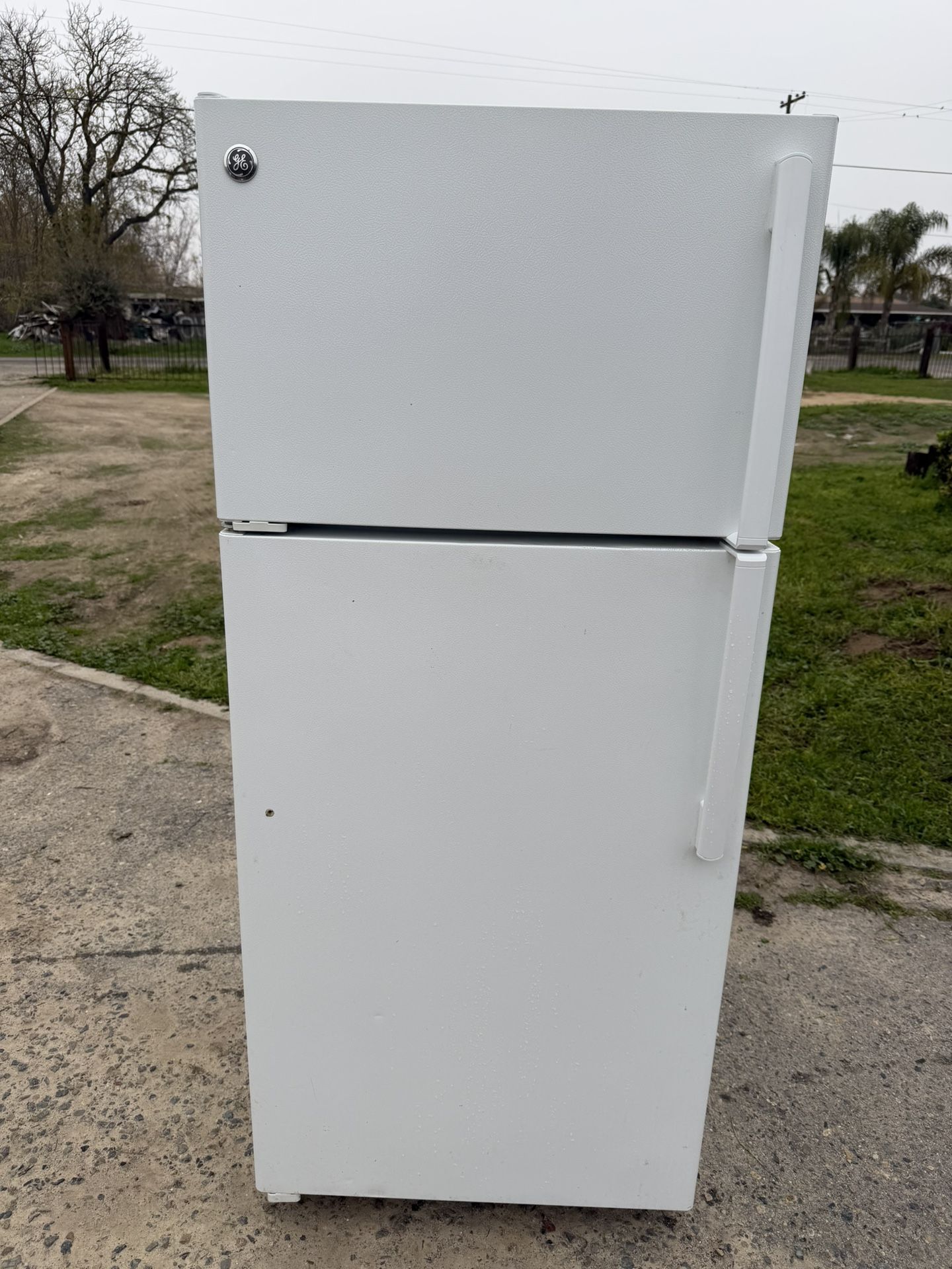 Ge refrigerator 