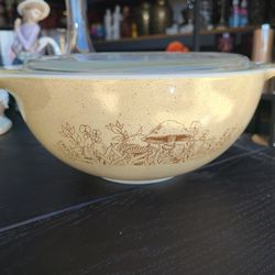 Vintage  Pyrex 