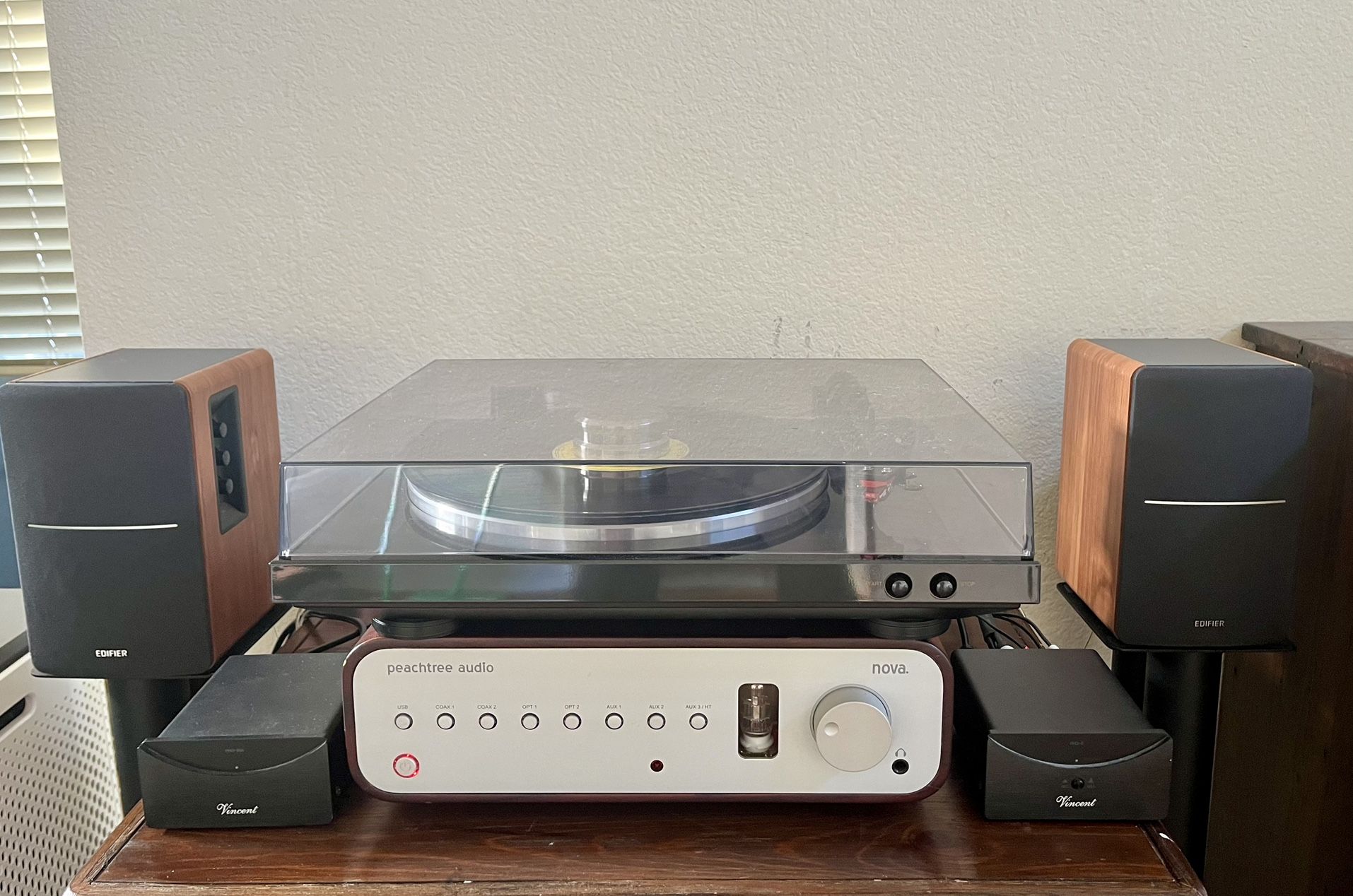 Tube Audio System(integrated, Phono Amps, Turntable, Active Speakers & Stands)