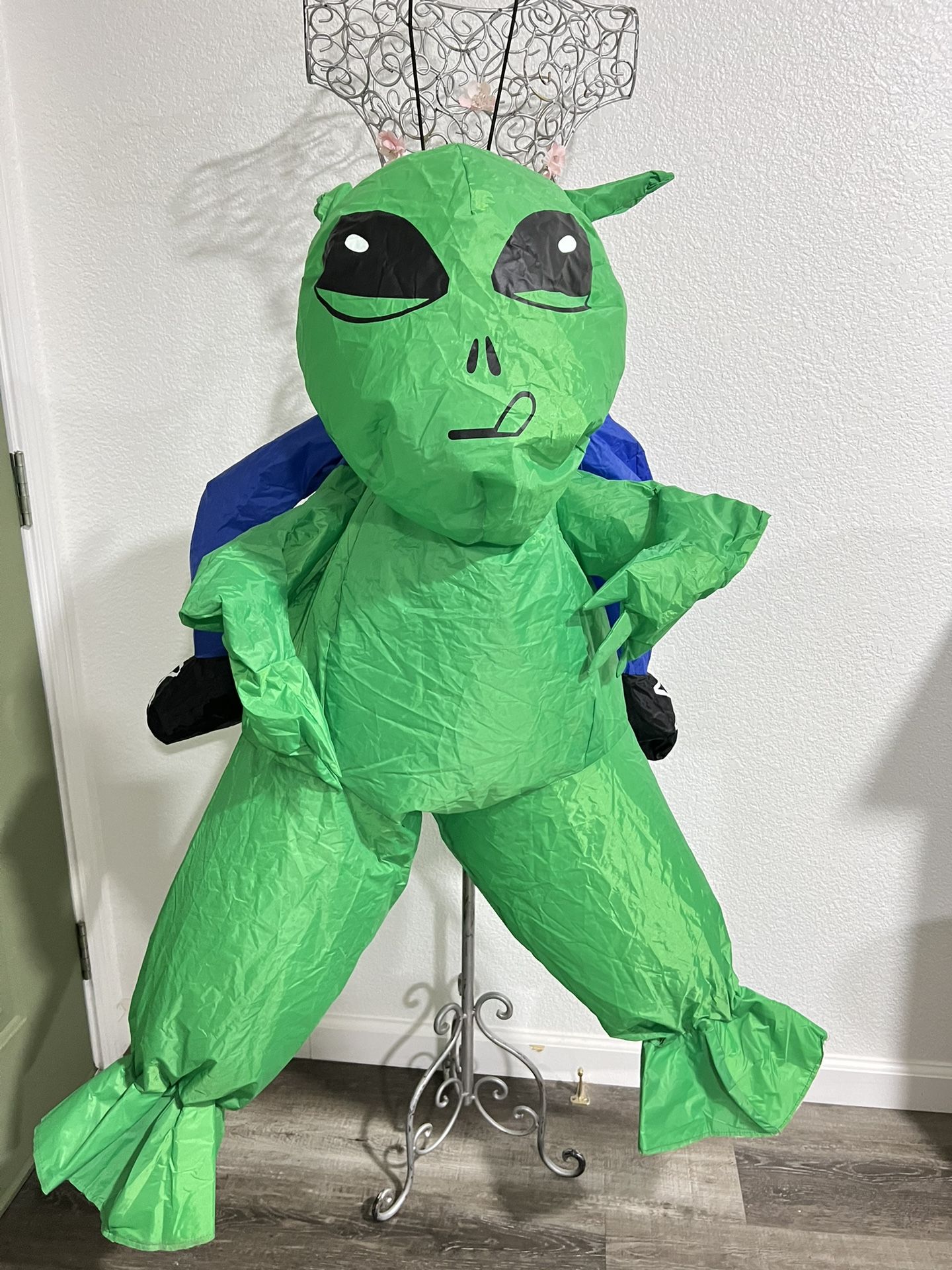 Child Inflatable Green Alien Costume Ride On Carry Halloween Blow Up Party Kids
