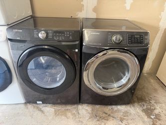 Samsung Front Load Washer and Dryer Set