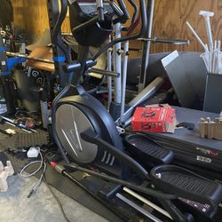 Elliptical E25