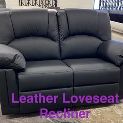 New Black Leather Recliner Loveseat (Finance and Delivery)