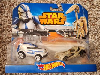 NEW UNOPENED 

HOT WHEELS STAR WARS COMBO PACK $15