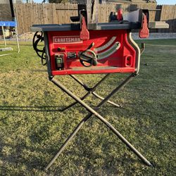 10 in. Craftsman Table Saw w/Stand.