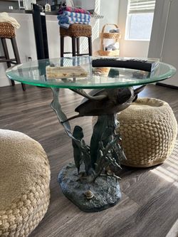 Sea turtle table