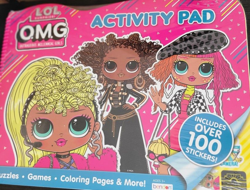 Lol Surprise  O.M.G    Jumbo Activity  Pad Over 100 Stickers And Other Accessories