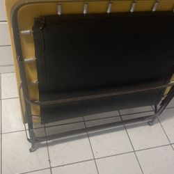 Milliard Lightweight Folding Cot with Mattress 31"x75