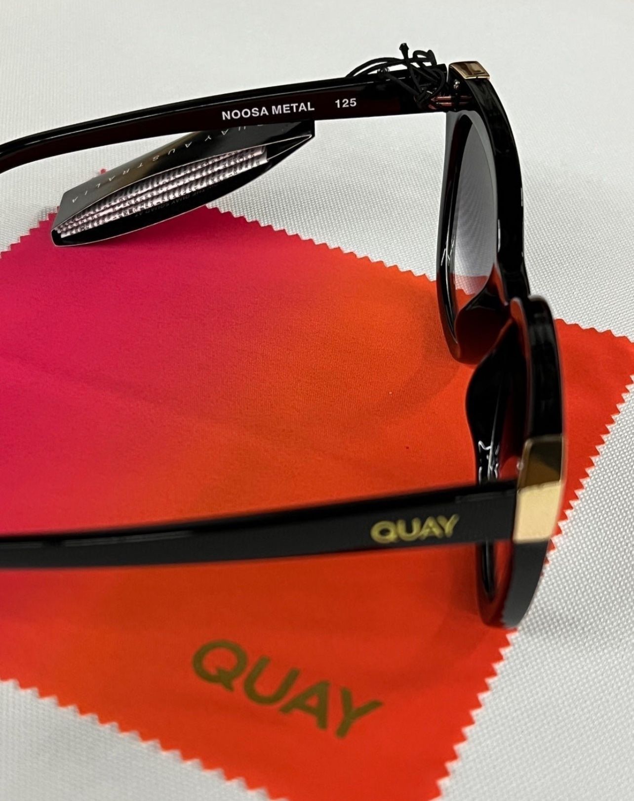 Quay Australia Noosa Metal Black Fade 55mm Cat Eye 