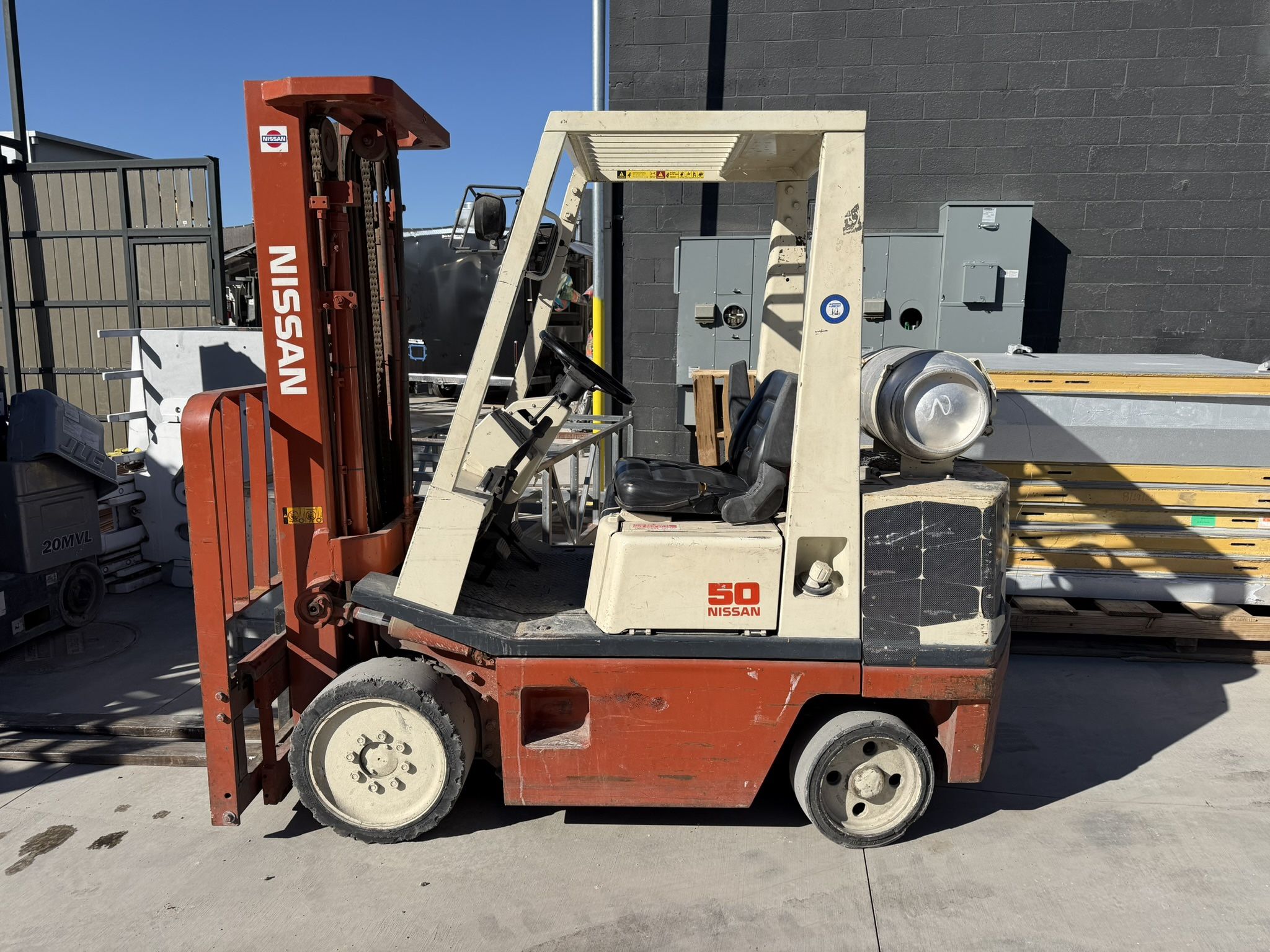 Nissan forklift