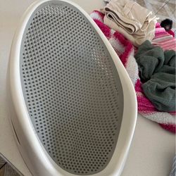 Angel care bath seat