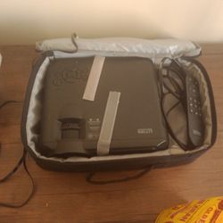 New Projector With Remote And Bluetooth 