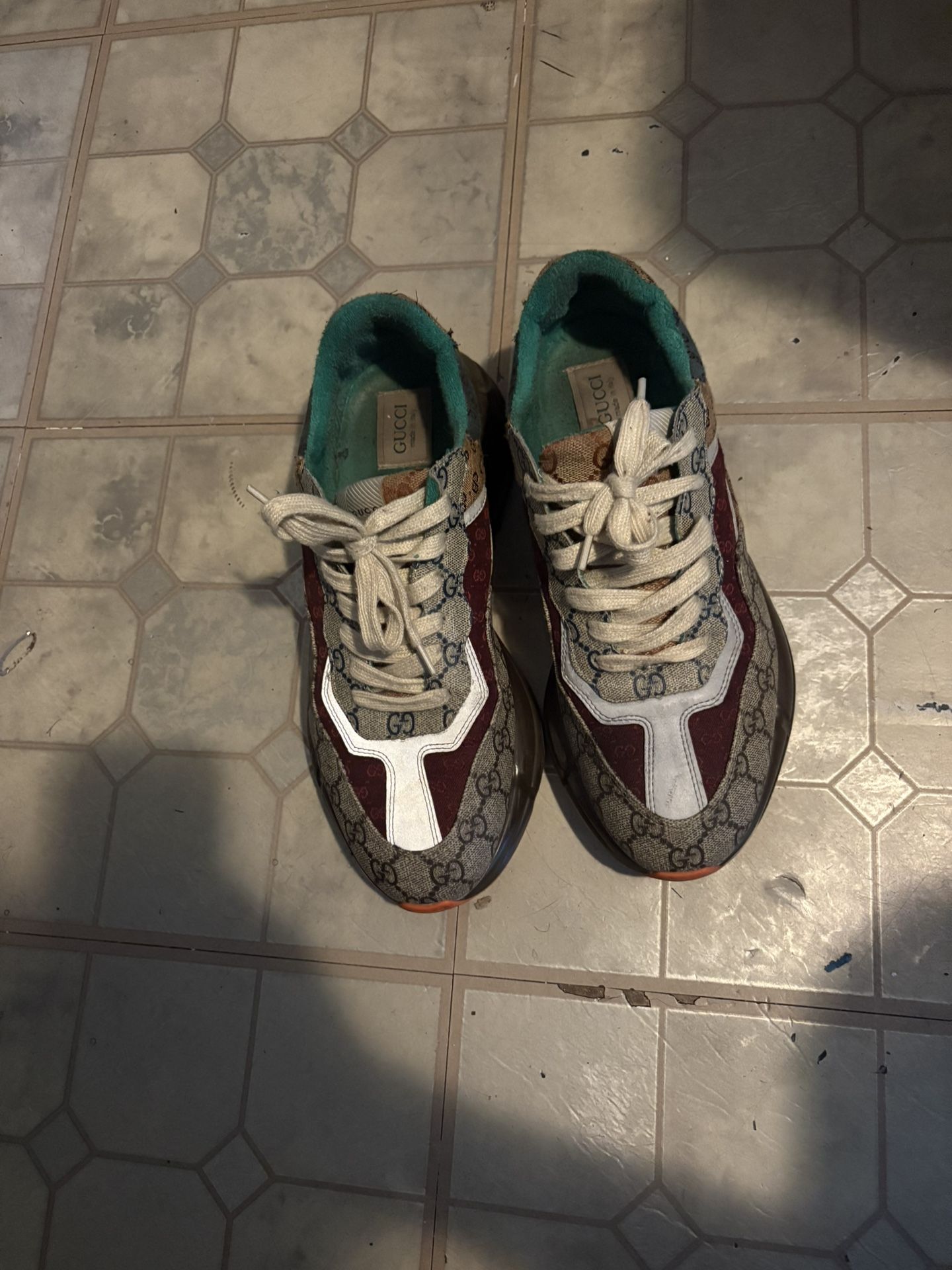 gucci shoes no box size 43 10.5
