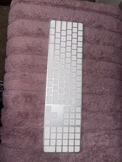 Apple Magic Keyboard