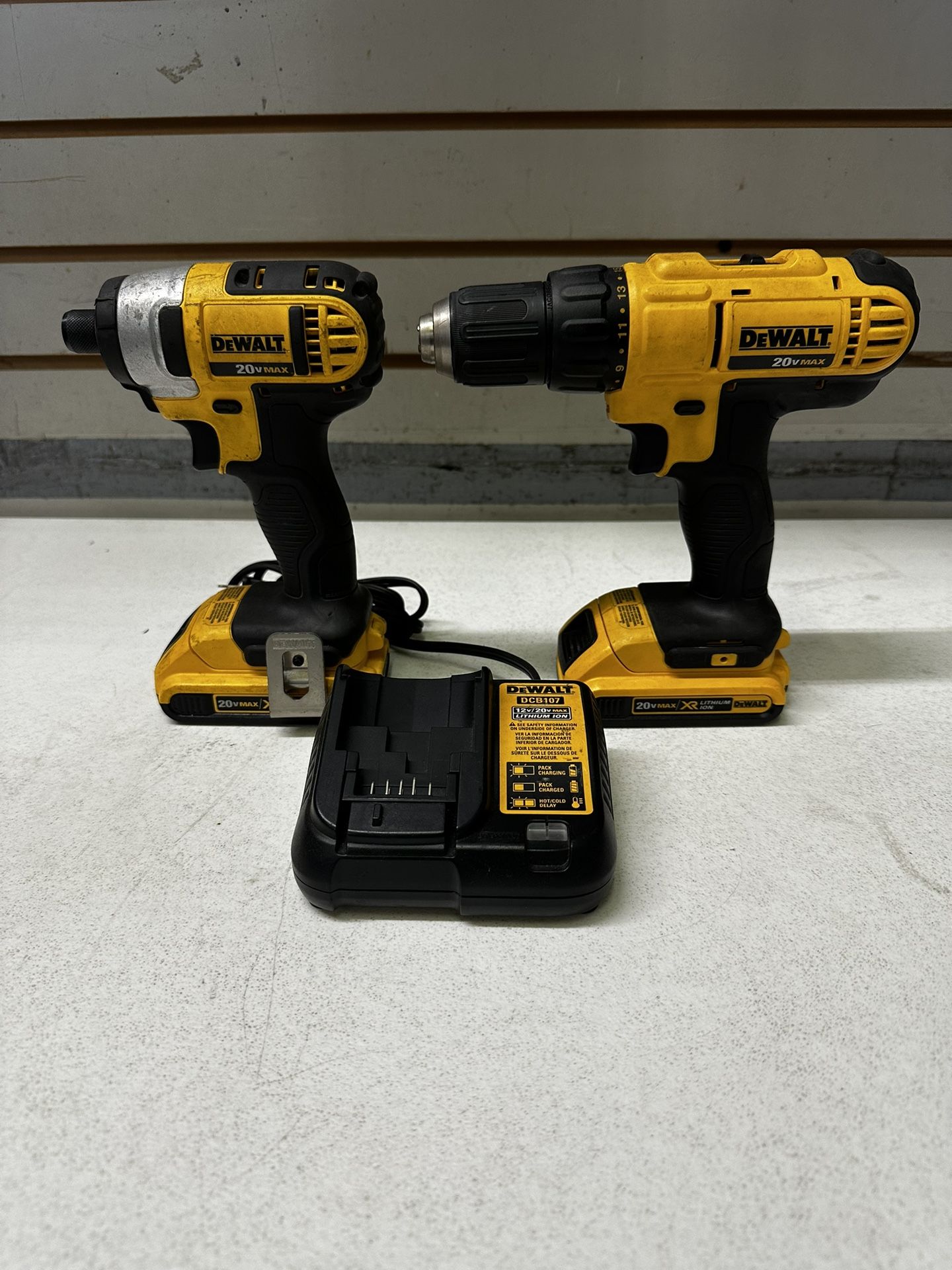 Dewalt Drill Combo Kit DCF805 DCD771