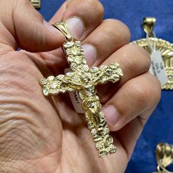 10K Gold Nugget Cross Pendant