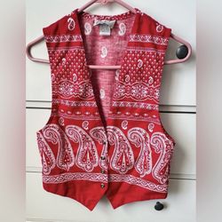 Circle T Red Paisley Vest