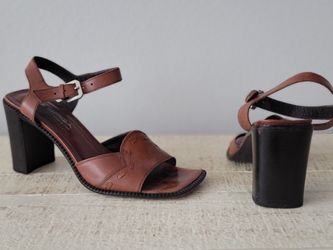 Via Spiga Stacked Heel Single Strap  Open Toe Sandal