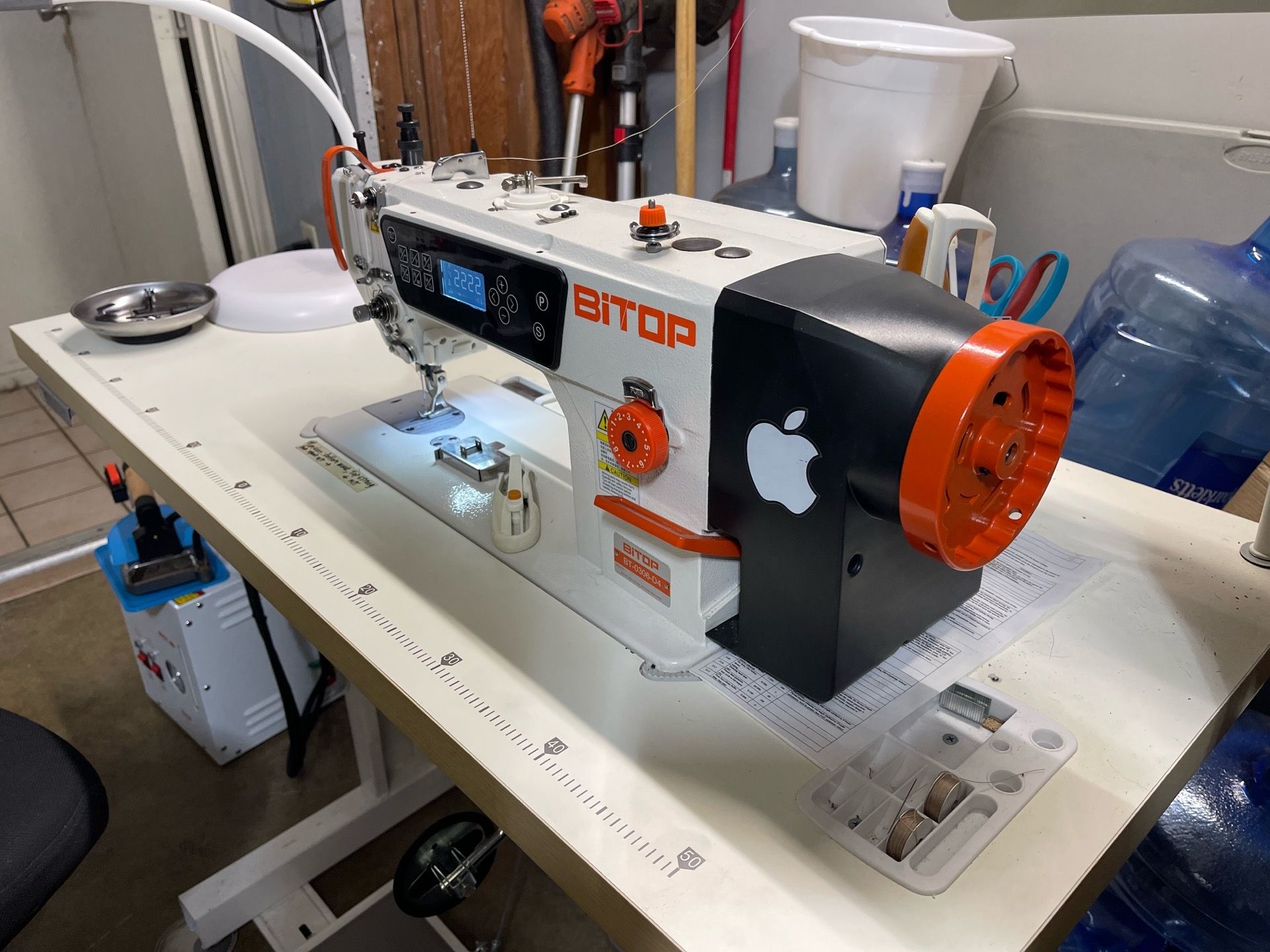 BT-0306-D4 - COMPUTERIZED INDUSTRIAL FLATBED WALKING FOOT SEWING MACHINE -